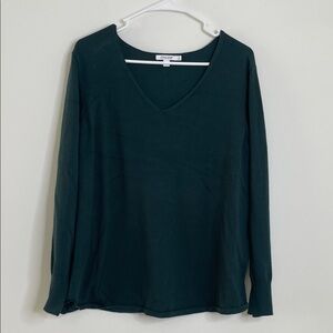 Chico's Dark Green Long Sleeve V-Neck Top